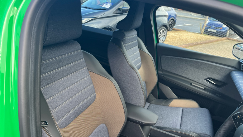 Renault 5 110kW Techno Comfort Range 52kWh 5dr Auto Electric Hatchback